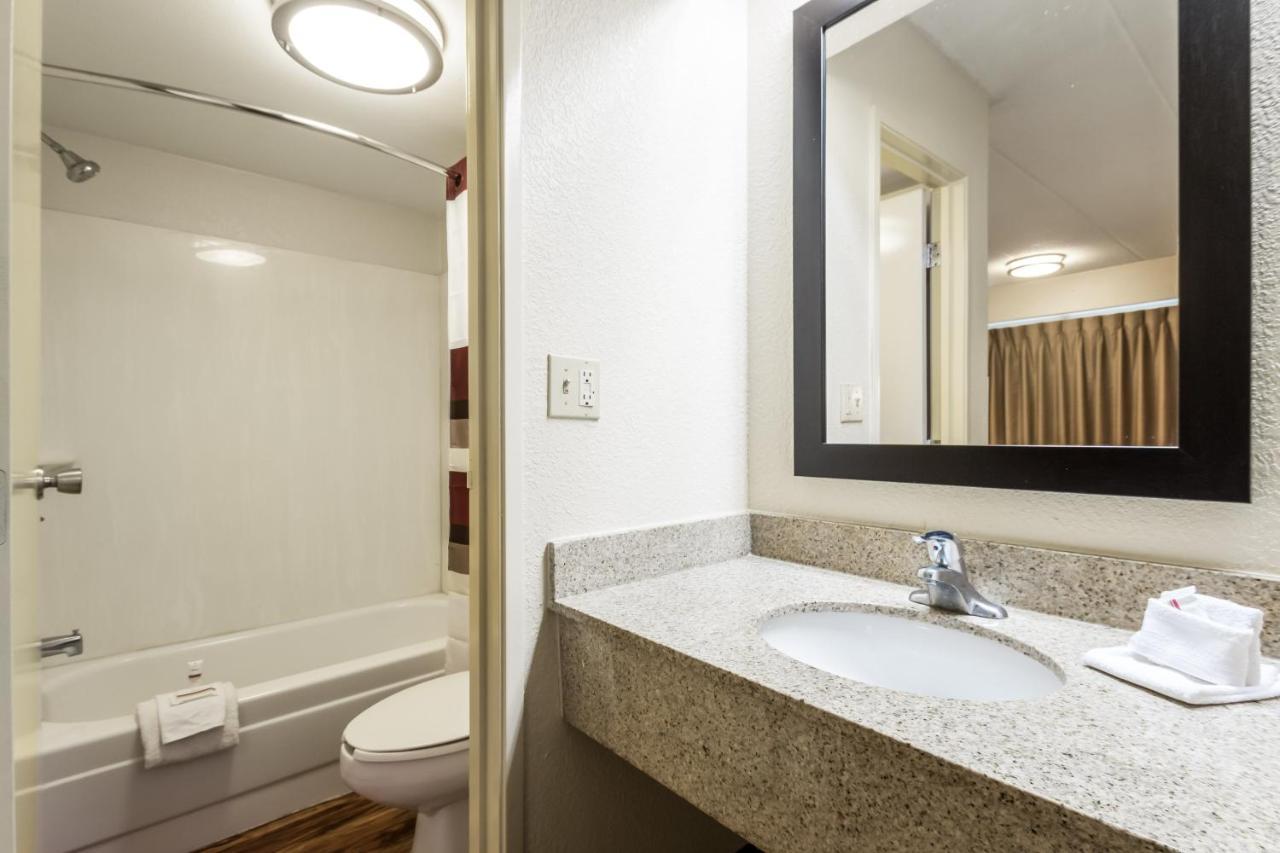 Red Roof Inn Milwaukee Airport Oak Creek Ngoại thất bức ảnh